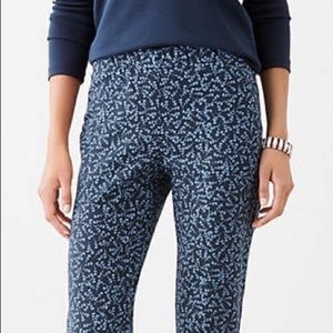 *NWT* J.Jill great-fitting, slim-leg ankle pants